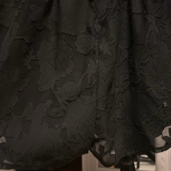 NEVER WORN! ALL Black Dressy Bebe Open Back Floral Ruffle Rompe - Picture 8 of 14